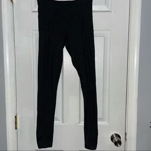 Black workout leggings